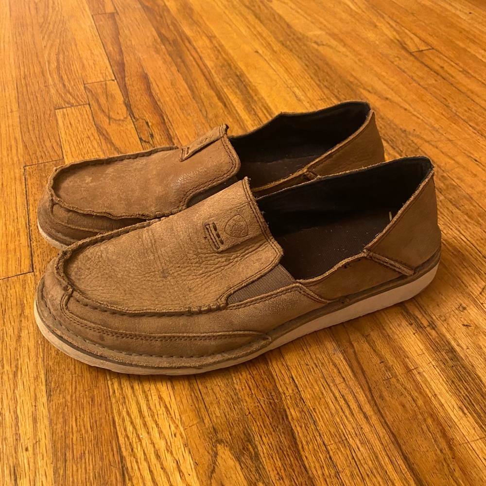 Slip on shoes